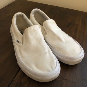 Women’s Slip On White Vans Sneakers Size 5.5